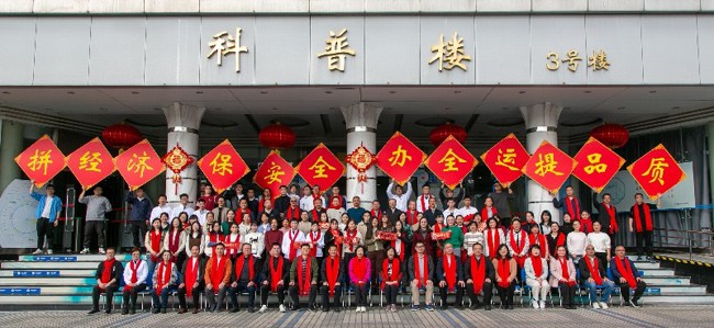 更多动人的